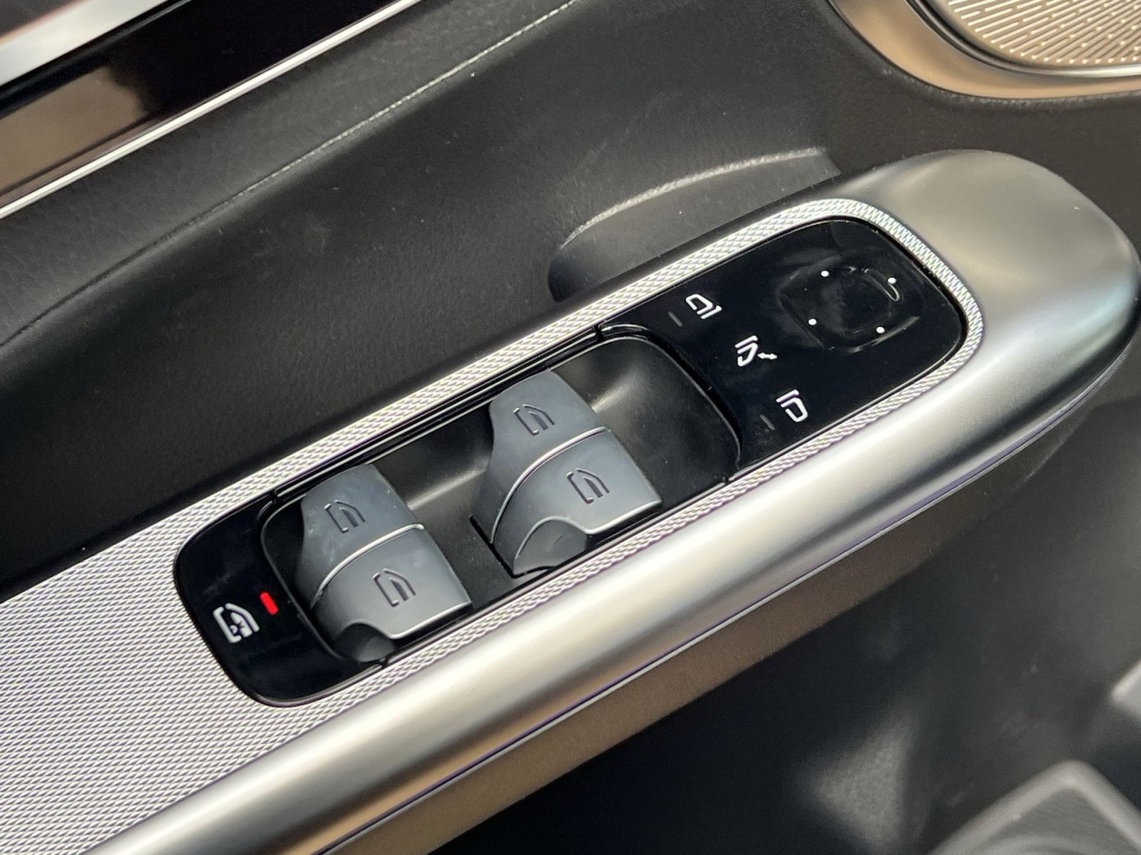 New 2026 Mercedes-Benz GLC 300 4MATIC image 13