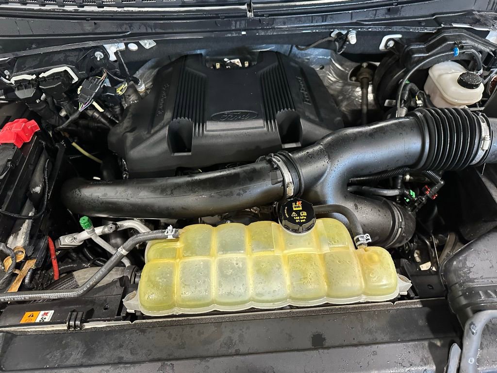 Used 2019 Ford Expedition Limited w/ Equipment Group 302A image 9