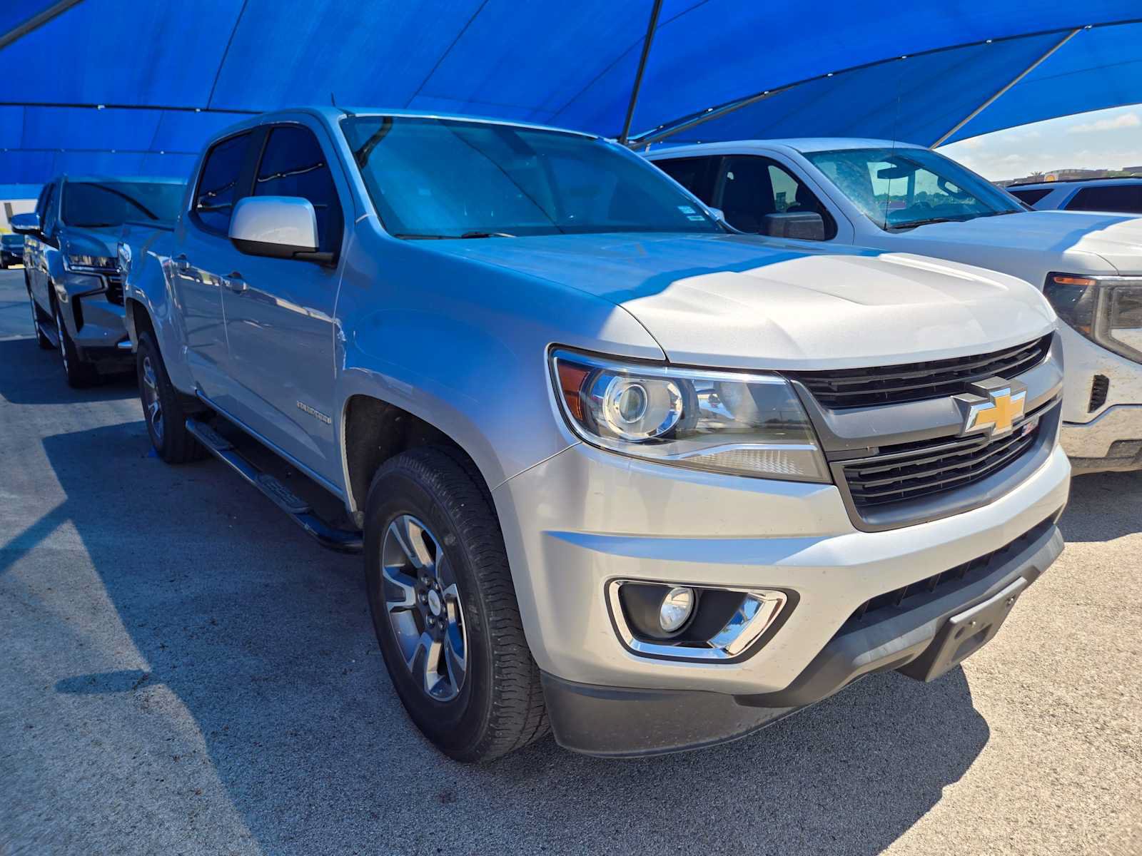 Used 2018 Chevrolet Colorado Z71 RWD image 2