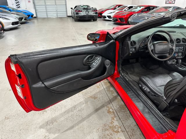 Used 2002 Pontiac Firebird Trans Am RWD image 16