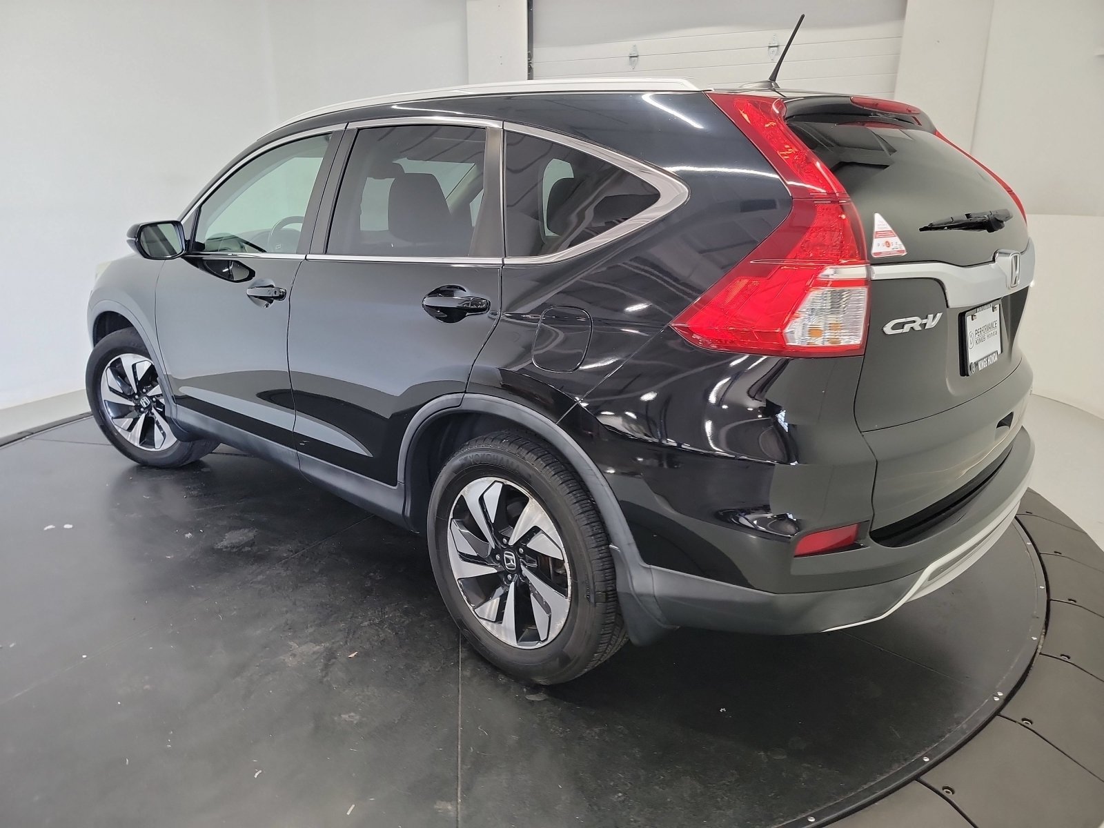 Used 2016 Honda CR-V Touring image 6