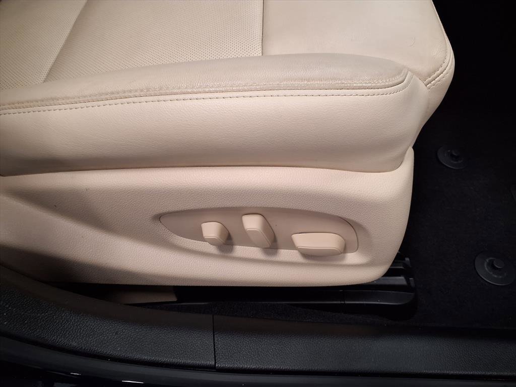 Used 2019 Cadillac CTS Luxury w/ V-Sport Package image 11