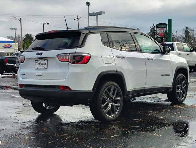 New 2026 Jeep Compass Limited w/ Sun, Sound & Navigation Group AWD/4WD image 3