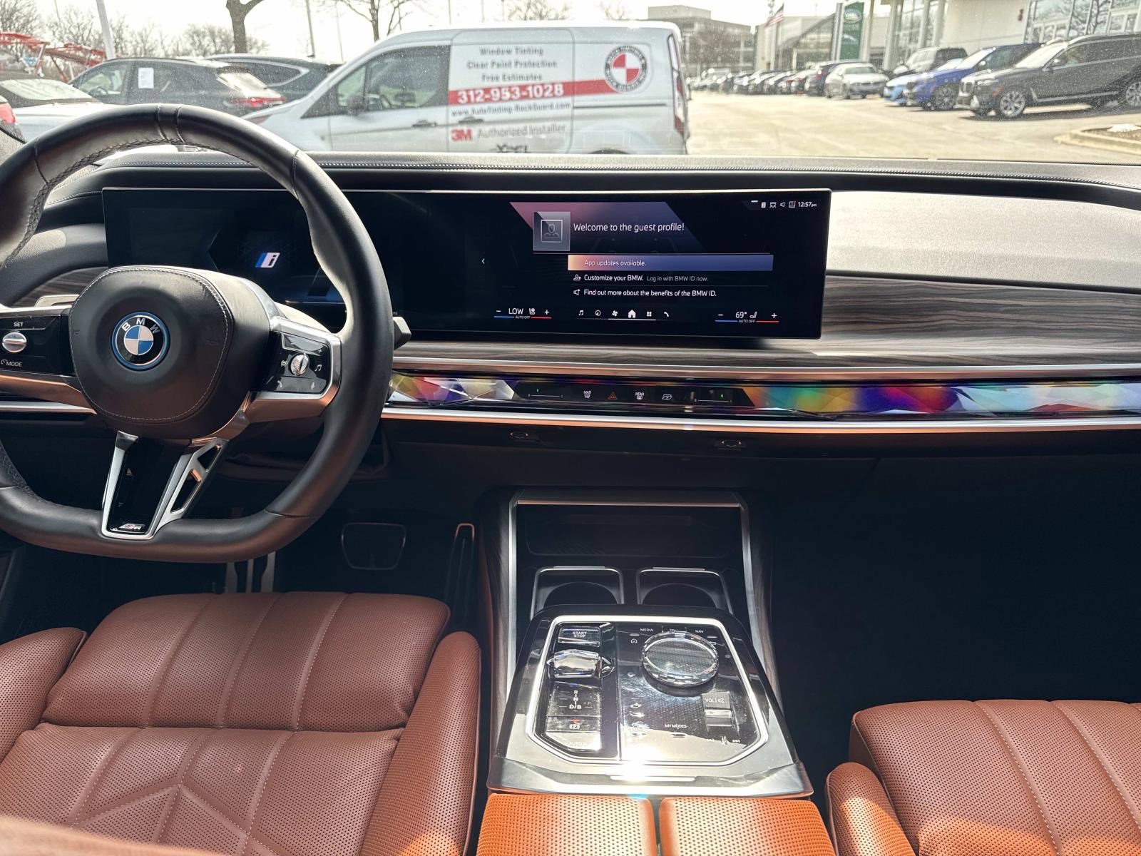 Certified 2024 BMW i7 xDrive60 w/ Executive Package image 17