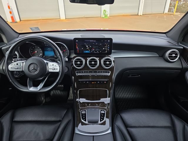 Used 2020 Mercedes-Benz GLC 300 4MATIC w/ AMG Line image 11