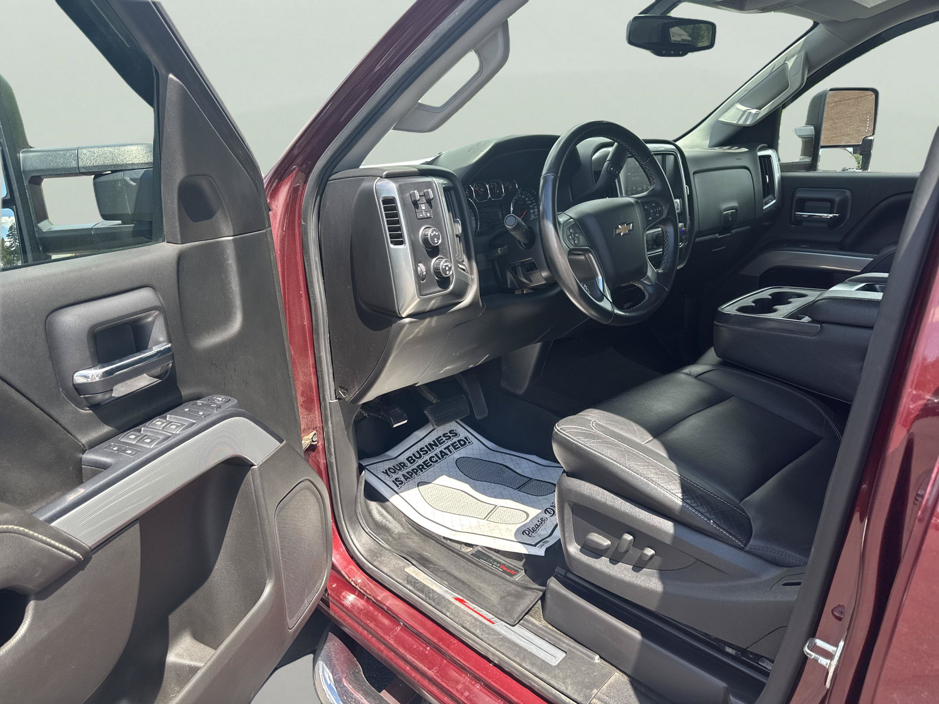 Used 2017 Chevrolet Silverado 3500 LT AWD/4WD image 11