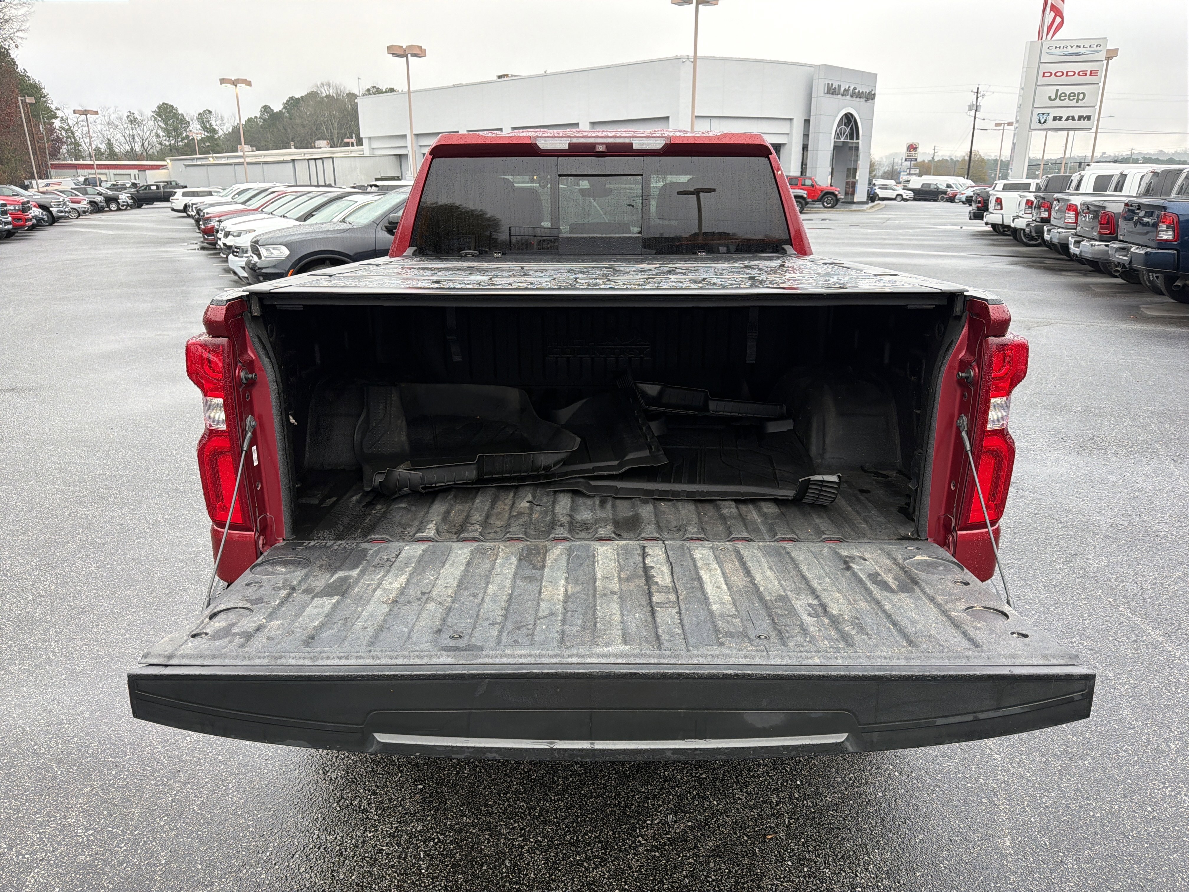 Used 2019 Chevrolet Silverado 1500 High Country w/ Technology Package image 19
