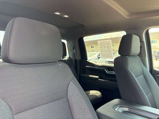 Used 2023 Chevrolet Silverado 1500 LT AWD/4WD image 48