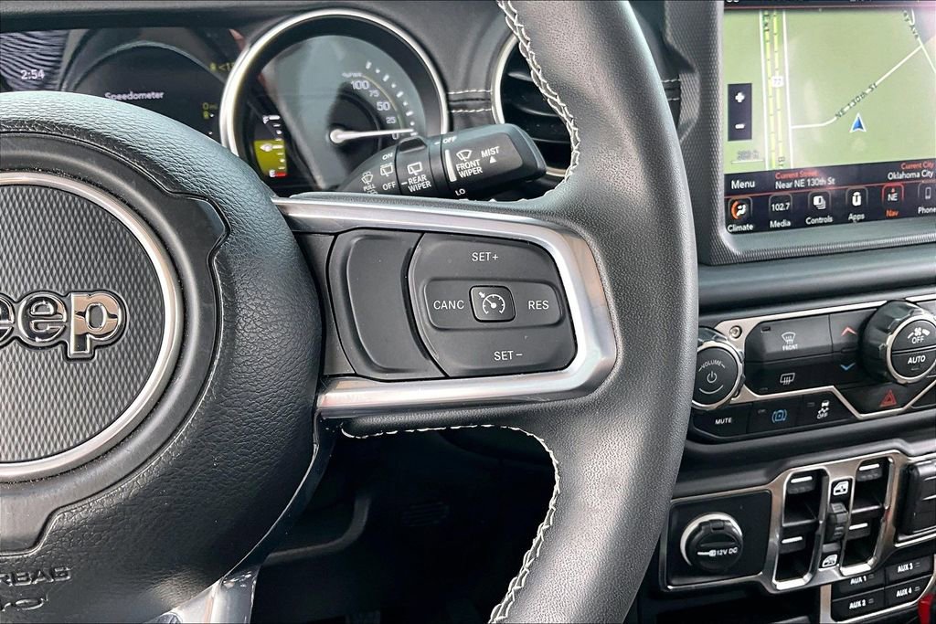 Used 2023 Jeep Wrangler Unlimited Sahara image 21