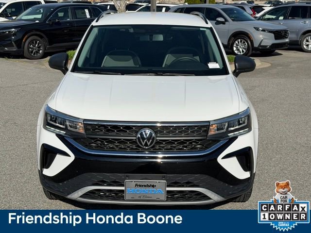 Used 2022 Volkswagen Taos S FWD image 2