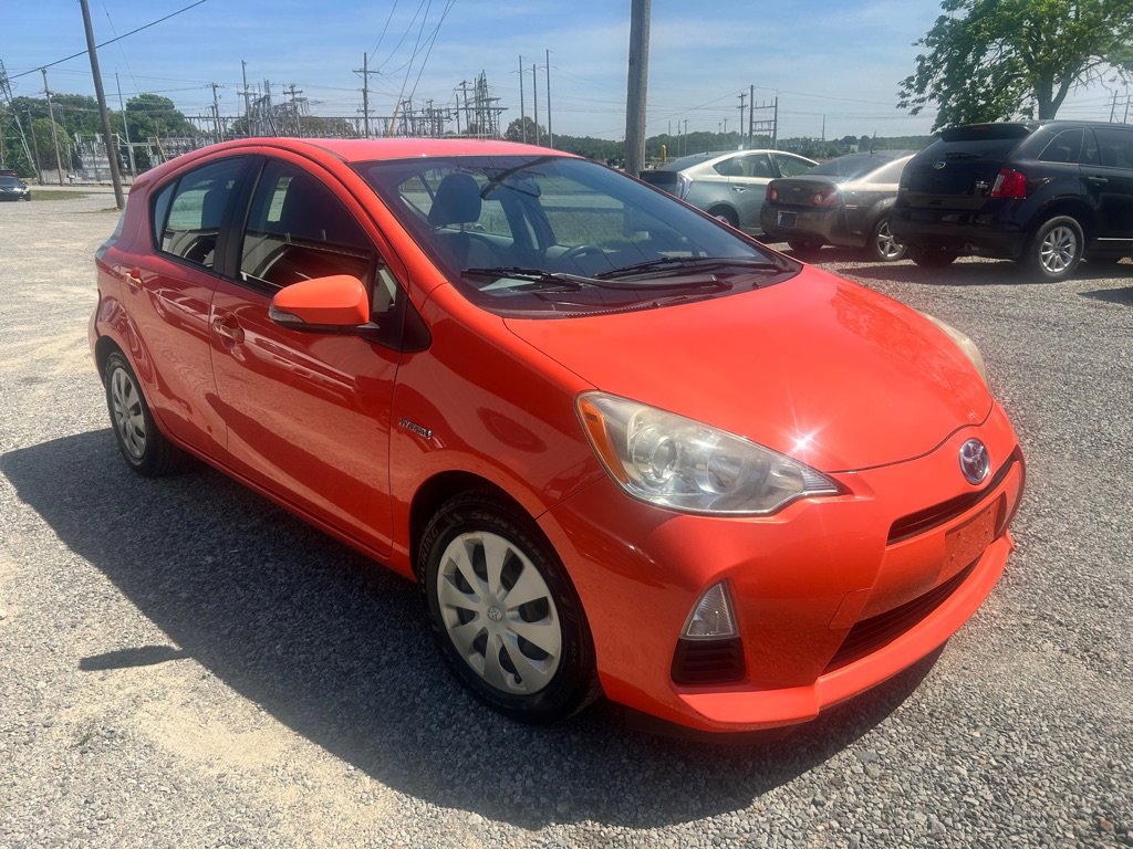 Used 2012 Toyota Prius C Two FWD image 2