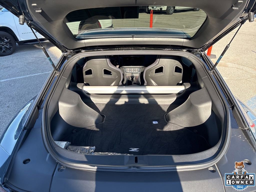 Used 2024 Nissan Z NISMO w/ Floor Mat Package image 4