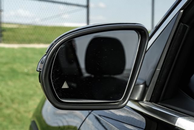 Used 2025 Mercedes-Benz GLB 250 image 42