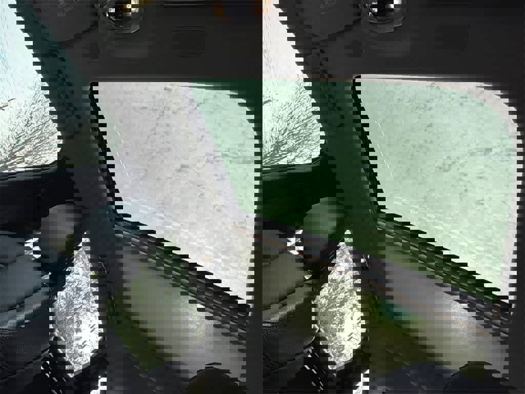 Used 2018 Volvo S90 T6 Momentum w/ Convenience Package image 33