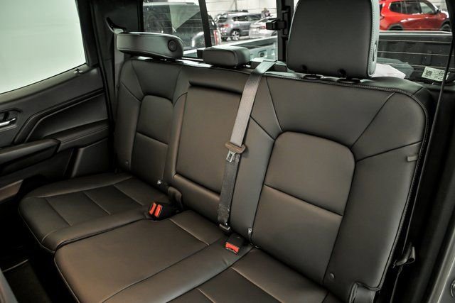 New 2026 GMC Canyon Elevation w/ Convenience Package image 9