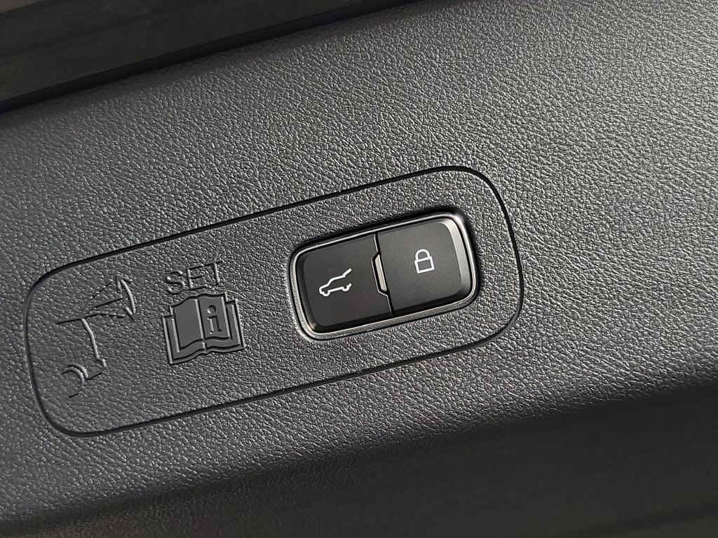 New 2026 Lincoln Aviator 2WD image 7