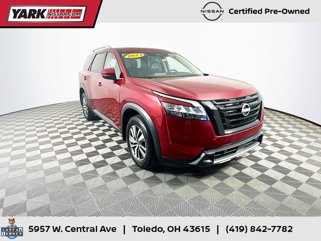 Certified 2023 Nissan Pathfinder SL w/ Black Appearance Package AWD/4WD image 1