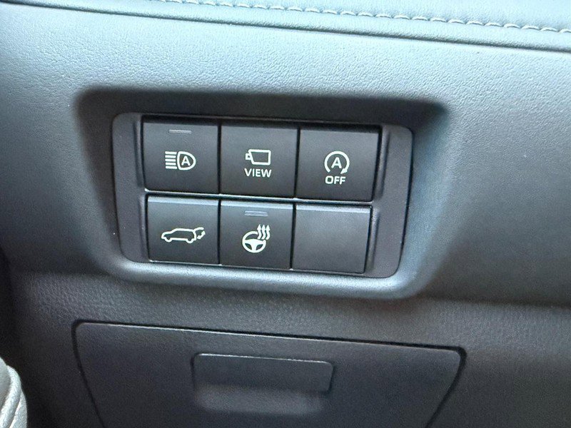 New 2026 Toyota Highlander Limited image 14