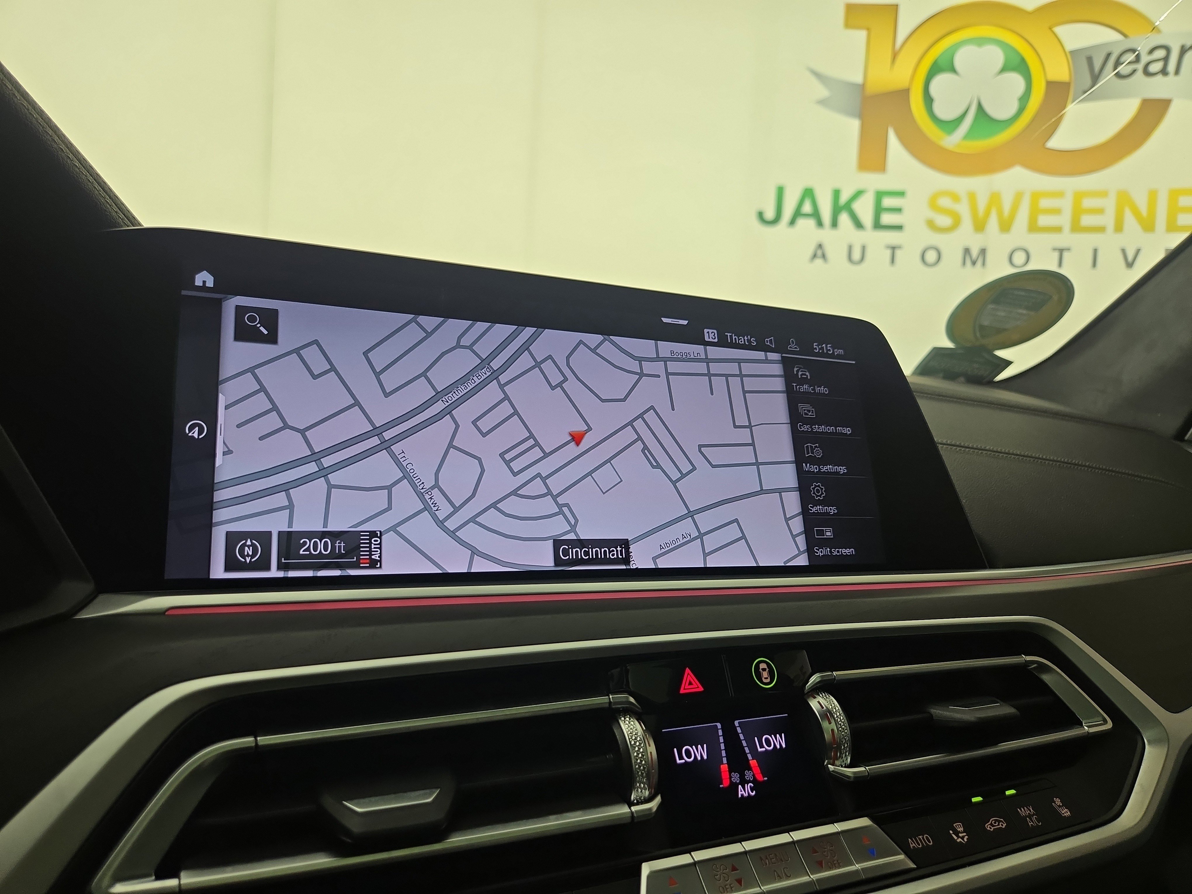 Used 2022 BMW X7 xDrive40i w/ M Sport Package image 21