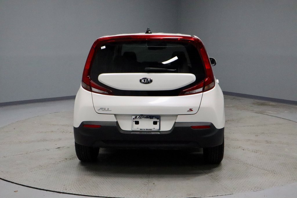Used 2021 Kia Soul S image 9