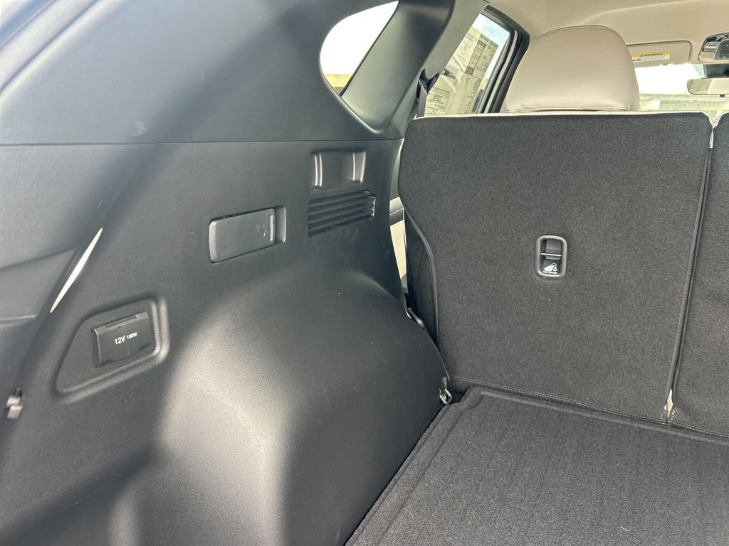 New 2026 Hyundai Tucson SEL Plus FWD image 12