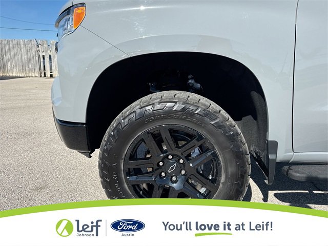 Used 2024 Chevrolet Silverado 1500 LT Trail Boss w/ Convenience Package II image 23