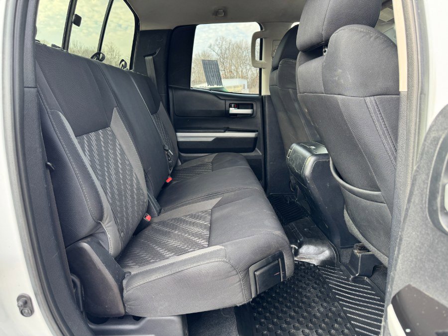 Used 2018 Toyota Tundra SR5 image 17