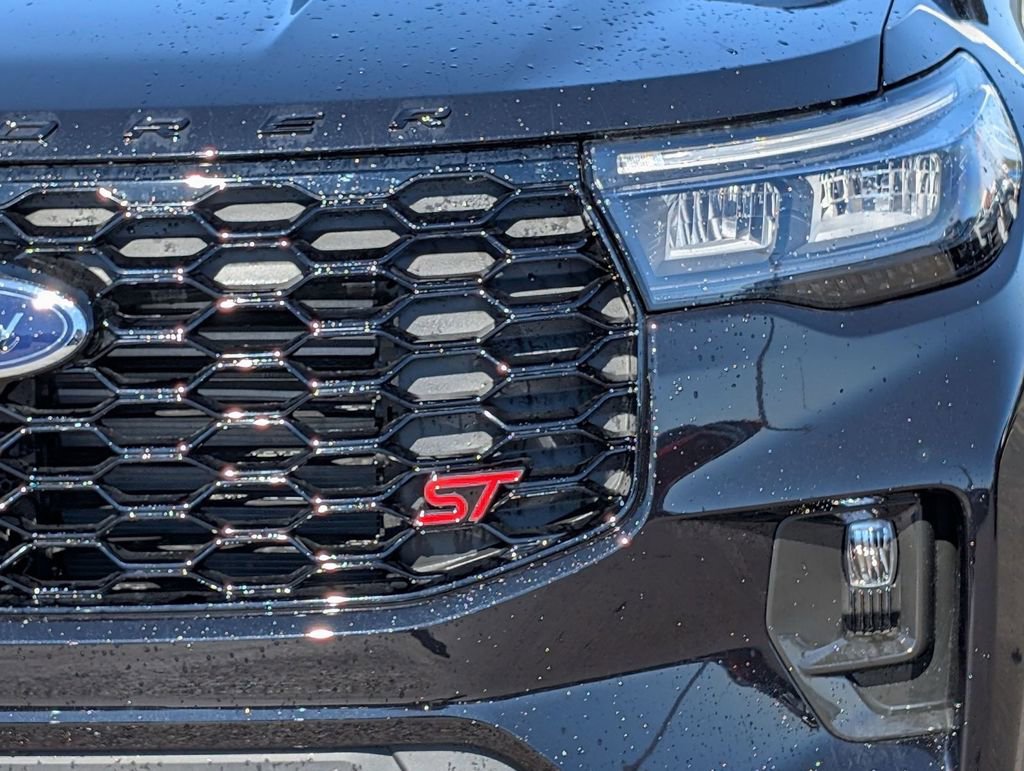 New 2026 Ford Explorer ST w/ Sun And Sound Package image 12