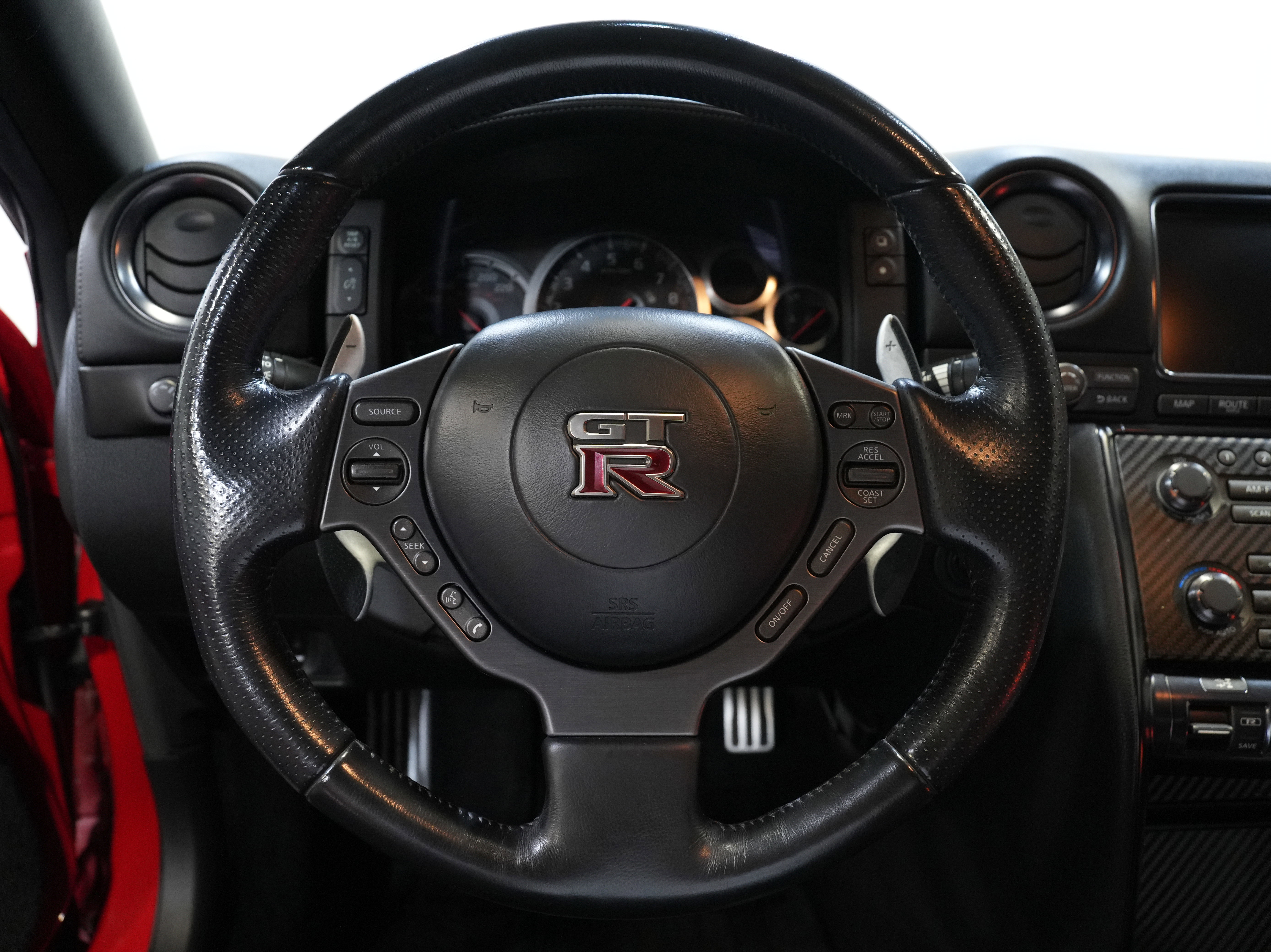 Used 2013 Nissan GT-R Premium AWD/4WD image 33