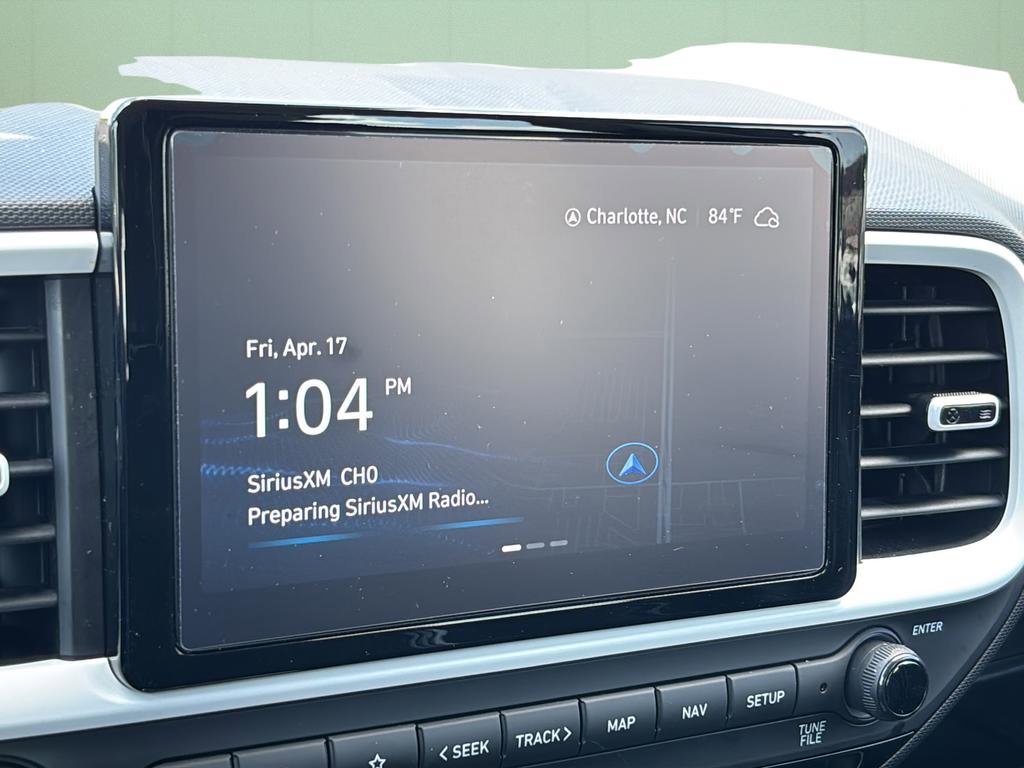 Certified 2023 Hyundai Venue Limited FWD image 30