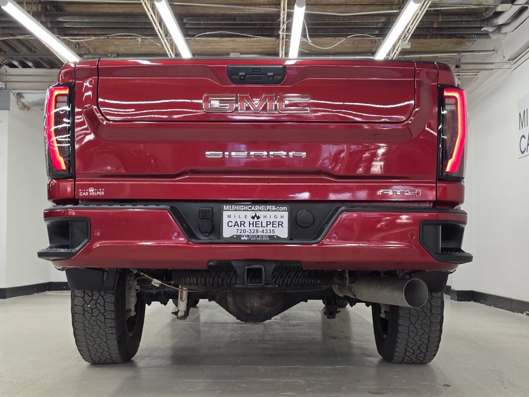 Used 2025 GMC Sierra 2500 AT4 w/ AT4 Premium Plus Package AWD/4WD image 10