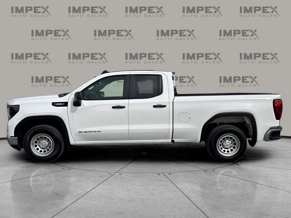 Used 2025 GMC Sierra 1500 Pro w/ Pro Value Package image 2