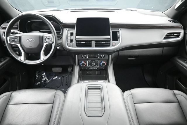 Used 2023 Chevrolet Tahoe Z71 w/ Luxury Package AWD/4WD image 20