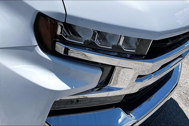 Used 2019 Chevrolet Silverado 1500 LT w/ All-Star Edition AWD/4WD image 33