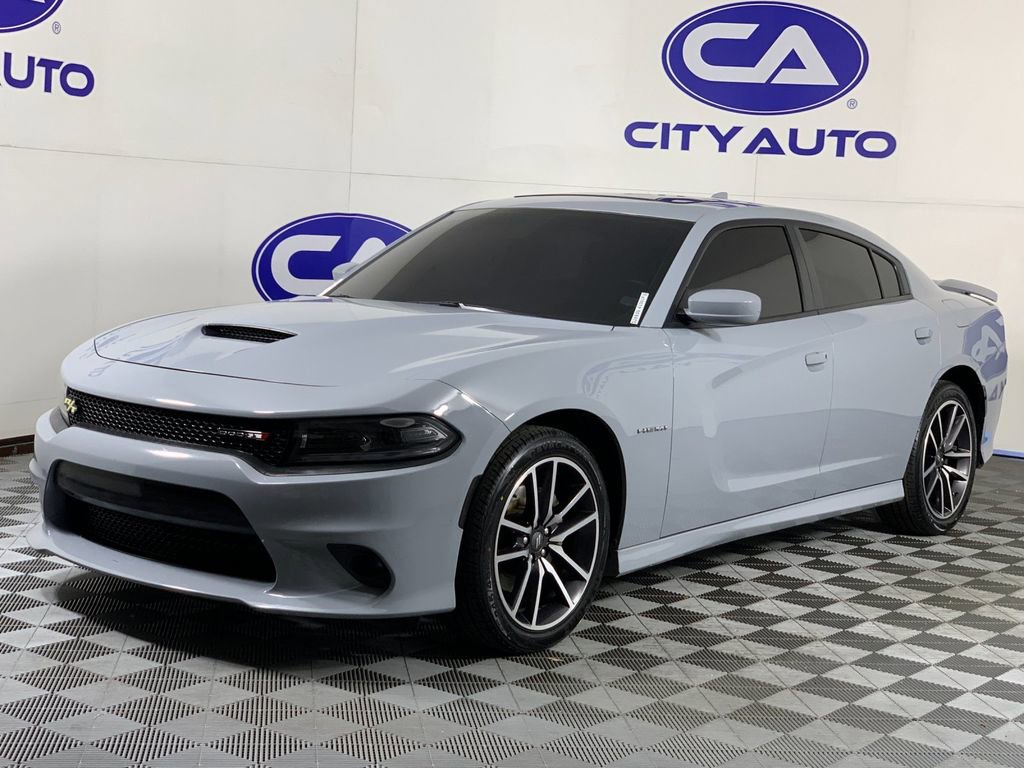 Used 2022 Dodge Charger R/T w/ Plus Group RWD image 7
