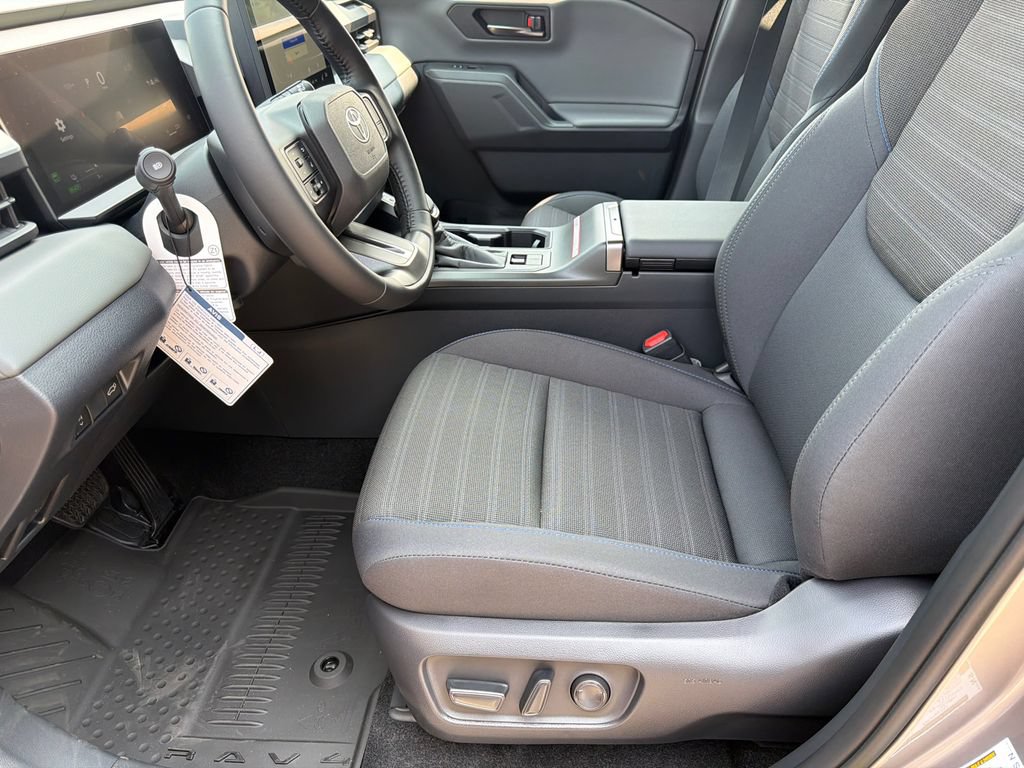 New 2026 Toyota RAV4 SE w/ Convenience Package AWD/4WD image 17