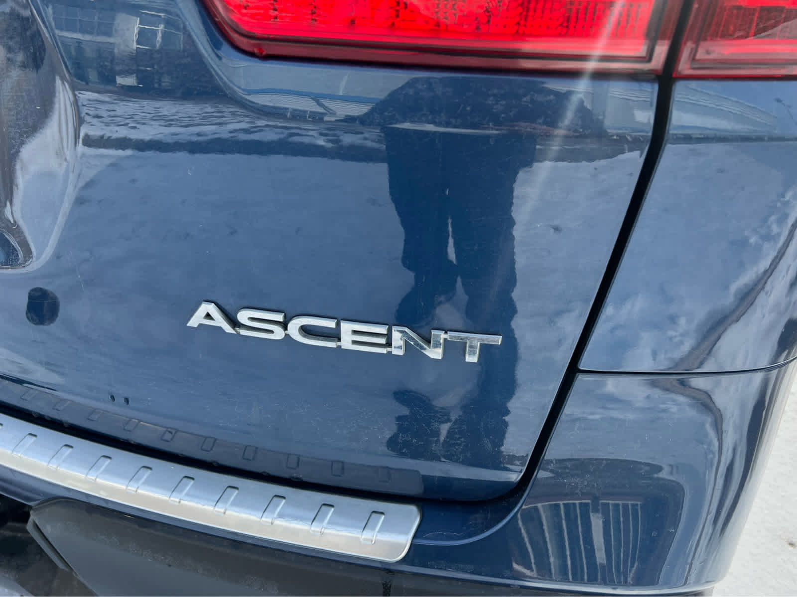 Used 2022 Subaru Ascent Premium image 11