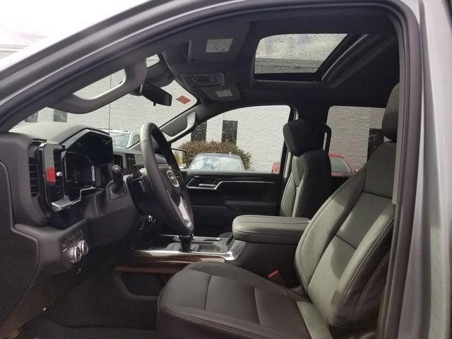 New 2026 GMC Sierra 1500 Elevation w/ Elevation Premium Package image 9