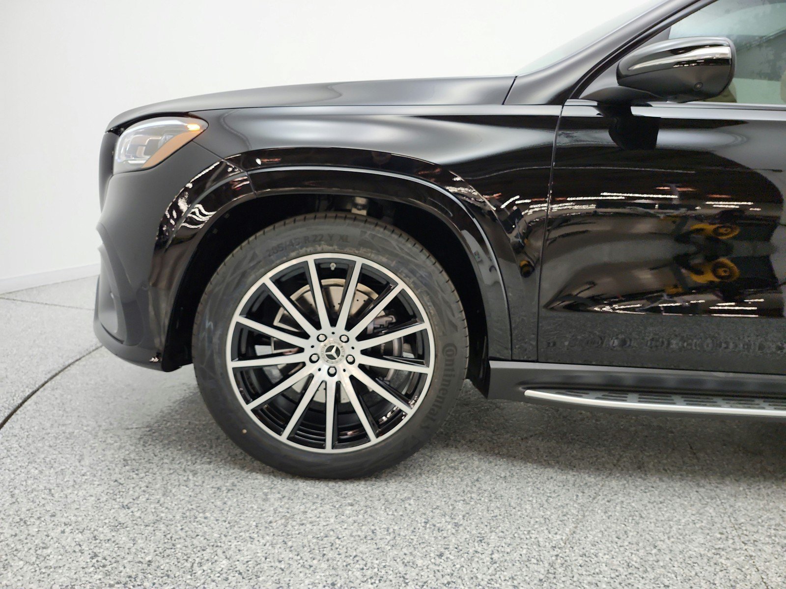 New 2026 Mercedes-Benz GLS 450 4MATIC image 15