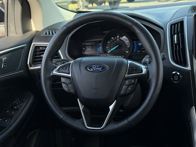 Used 2024 Ford Edge SEL w/ Convenience Package image 16
