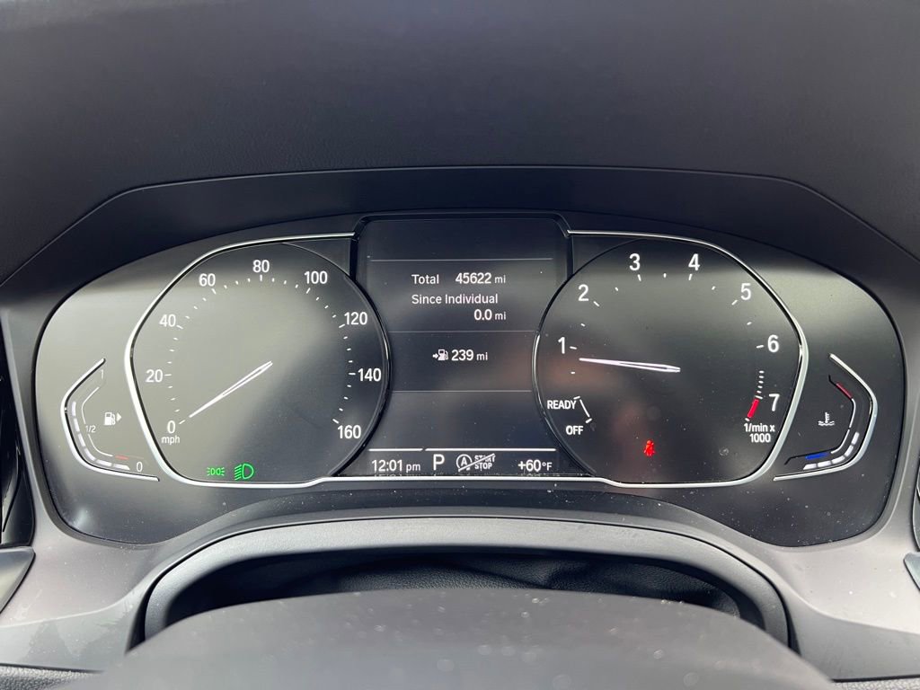 Used 2022 BMW 330i Sedan w/ M Sport Package image 32