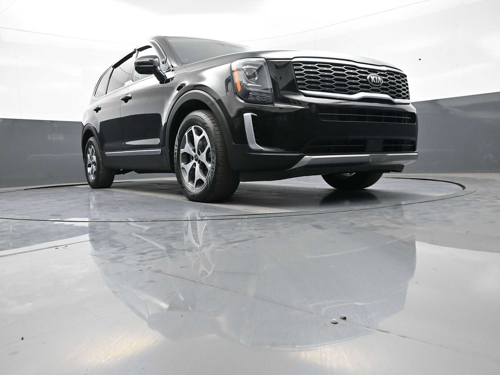 Used 2020 Kia Telluride EX AWD/4WD image 31