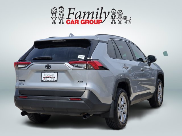 Certified 2025 Toyota RAV4 XLE w/ Convenience Package FWD image 4