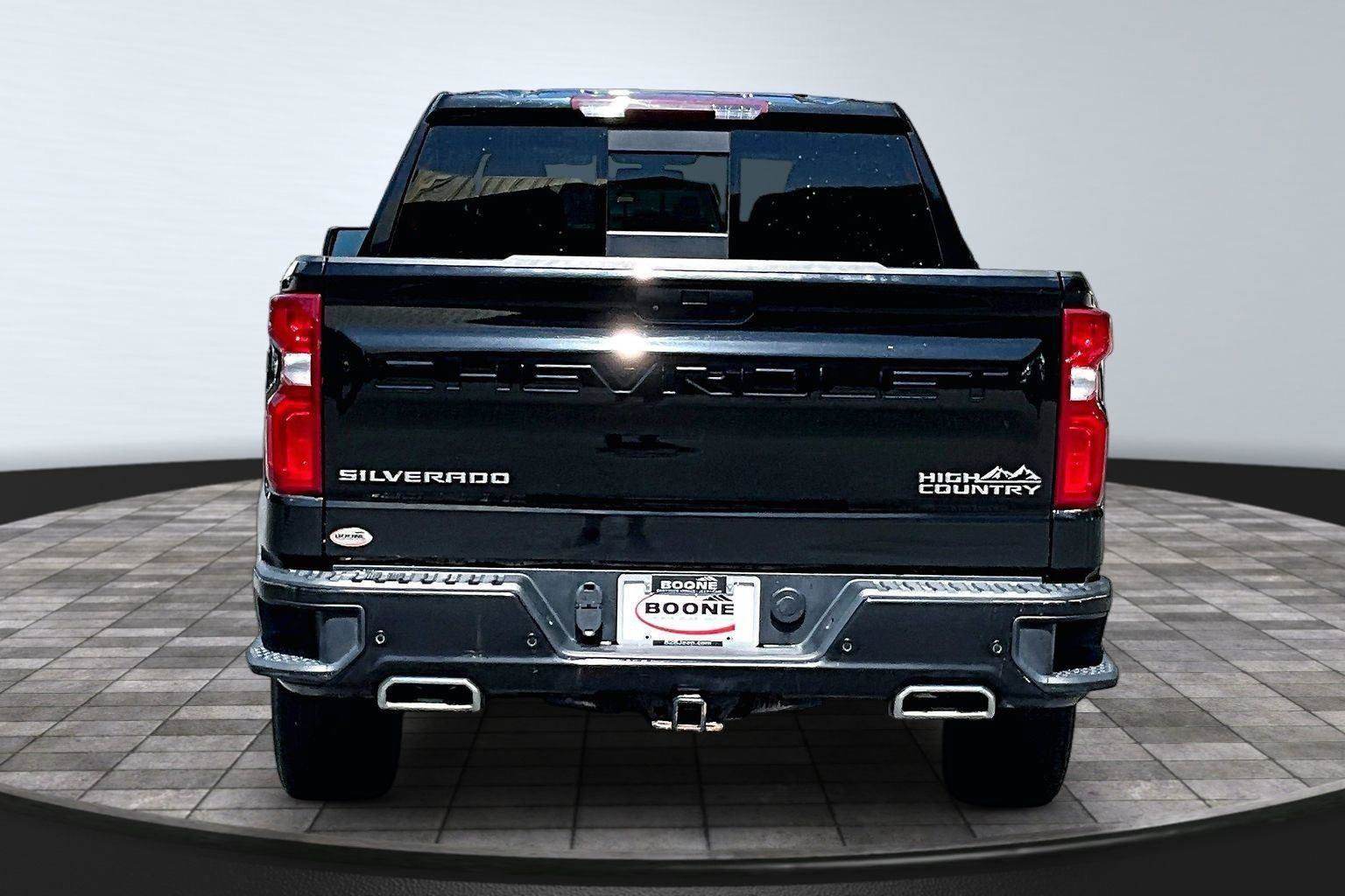 Used 2022 Chevrolet Silverado 1500 High Country AWD/4WD image 4