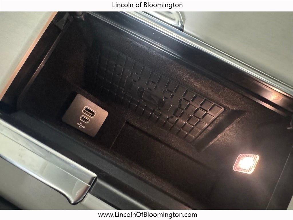 New 2026 Lincoln Navigator L Reserve AWD/4WD image 68