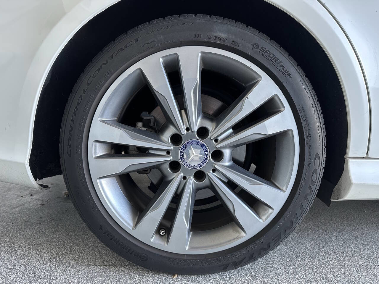 Used 2015 Mercedes-Benz E 350 Sedan image 43