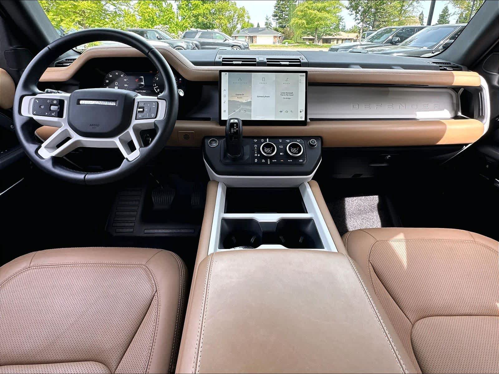 Used 2025 Land Rover Defender 130 S AWD/4WD image 18