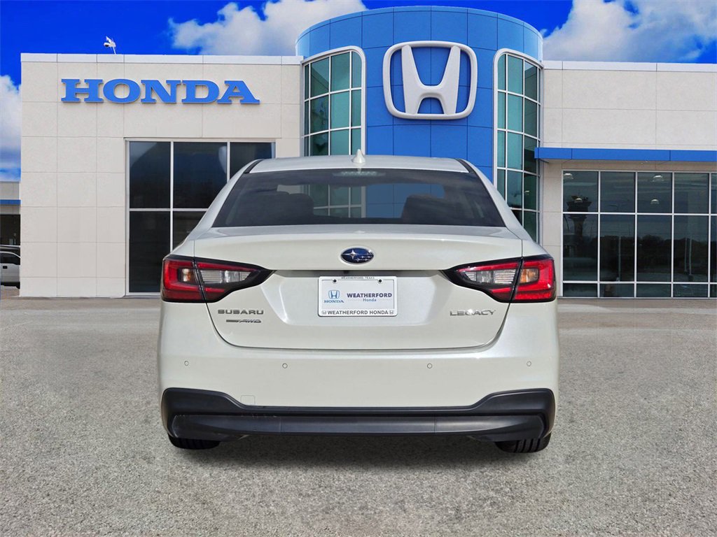 Used 2022 Subaru Legacy Limited image 4