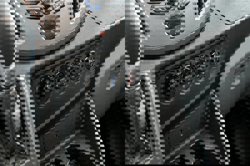 Used 2019 Ford Transit 350 138 DRW w/ Interior Upgrade Package image 30