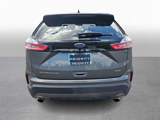 Used 2022 Ford Edge Titanium image 4